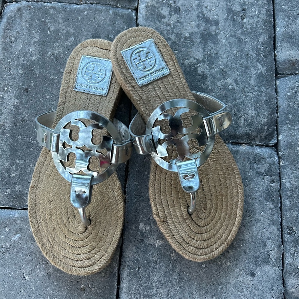 Tory Burch sandals 🥰